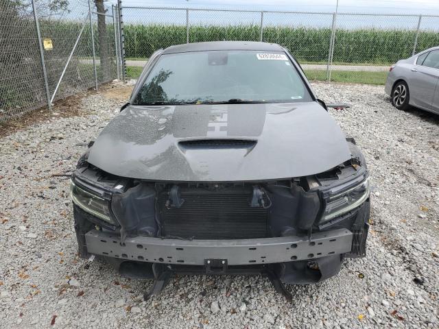 2C3CDXCT8JH220794 - 2018 DODGE CHARGER R/T GRAY photo 5