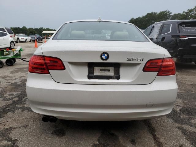 WBAKE3C53CE769423 - 2012 BMW 328 I WHITE photo 6