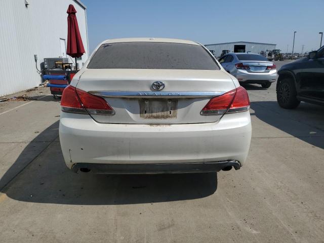 4T1BK3DB6BU398239 - 2011 TOYOTA AVALON BASE 白色 照片 6