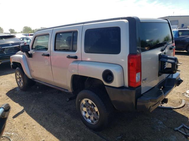 5GTEN43E488188582 - 2008 HUMMER H3 LUXURY SILVER photo 2