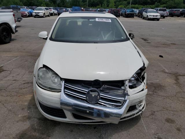 3VWCT81K76M852724 - 2006 VOLKSWAGEN JETTA TDI WHITE photo 5