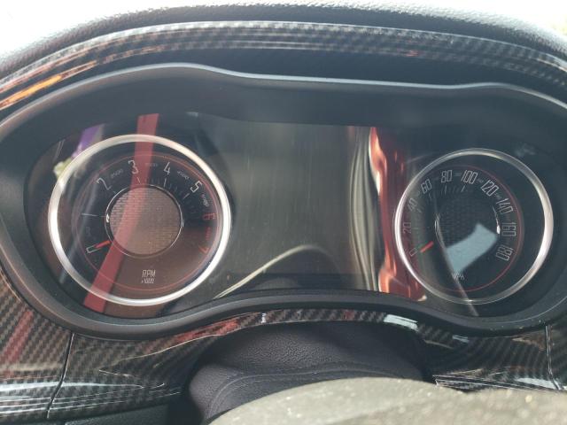 2C3CDZFJ3KH699732 - 2019 DODGE CHALLENGER R/T SCAT PACK PURPLE photo 9