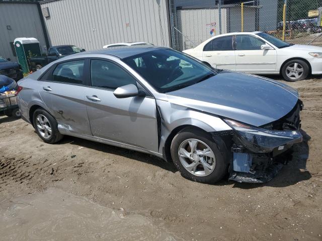 5NPLL4AG5NH084429 - 2022 HYUNDAI ELANTRA SE SILVER photo 4