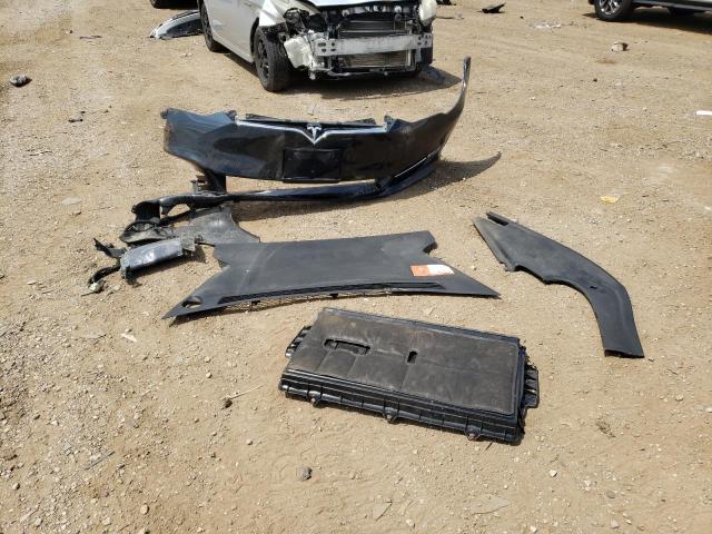 5YJSA1E21JF245236 - 2018 TESLA MODEL S Negro foto 12