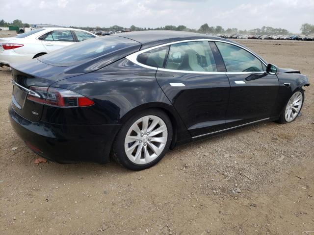5YJSA1E21JF245236 - 2018 TESLA MODEL S Negro foto 3