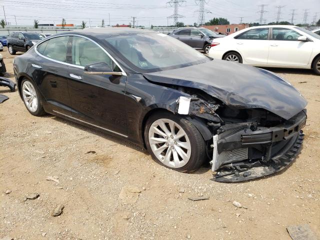 5YJSA1E21JF245236 - 2018 TESLA MODEL S Negro foto 4