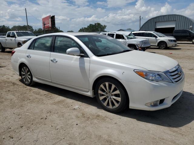 4T1BK3DB3BU402411 - 2011 TOYOTA AVALON BASE WHITE photo 4