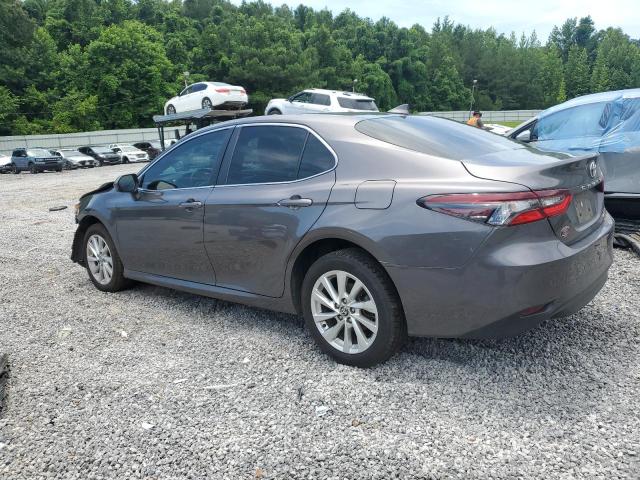 4T1C11BK1PU102890 - 2023 TOYOTA CAMRY LE ნაცრისფერი ფოტო 2