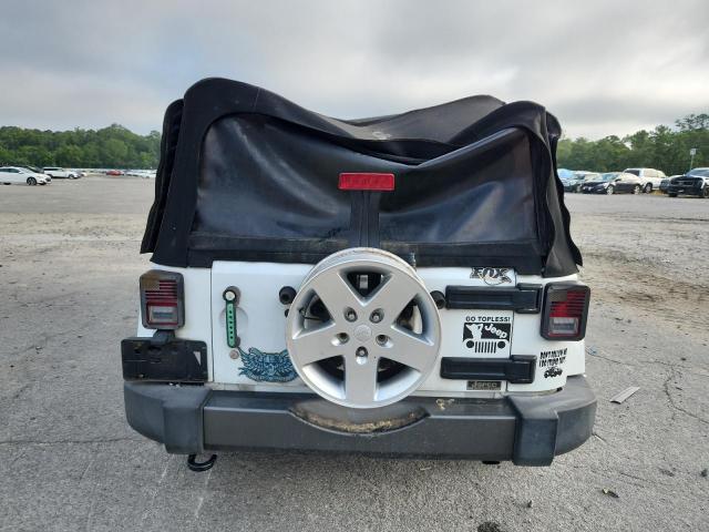 1C4BJWDG9FL568528 - 2015 JEEP WRANGLER U SPORT თეთრი ფოტო 6