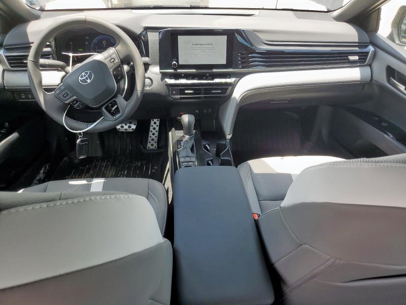 4T1DAACK1SU172272 - 2025 TOYOTA CAMRY XSE GRAY photo 8