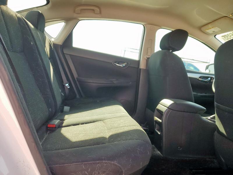 3N1AB7AP5JY222000 - 2018 NISSAN SENTRA S WHITE photo 10