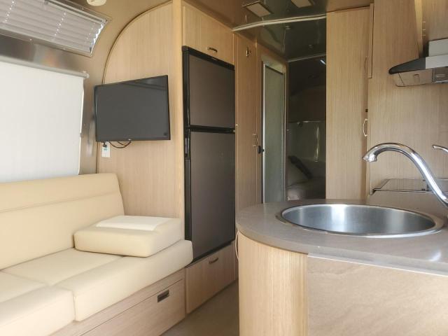 1STJ9YJ26LJ554331 - 2020 AIRSTREAM CAMPER GRAY photo 5