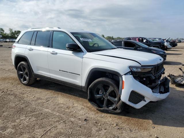 1C4RJHAG2R8576122 - 2024 JEEP GRAND CHER LAREDO WHITE photo 4