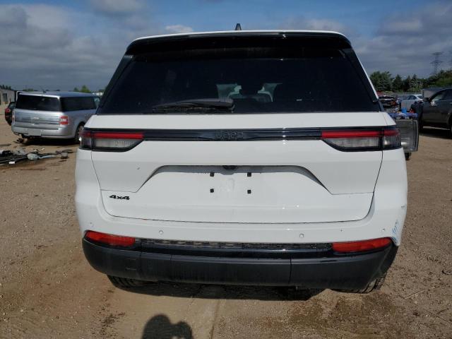 1C4RJHAG2R8576122 - 2024 JEEP GRAND CHER LAREDO WHITE photo 6