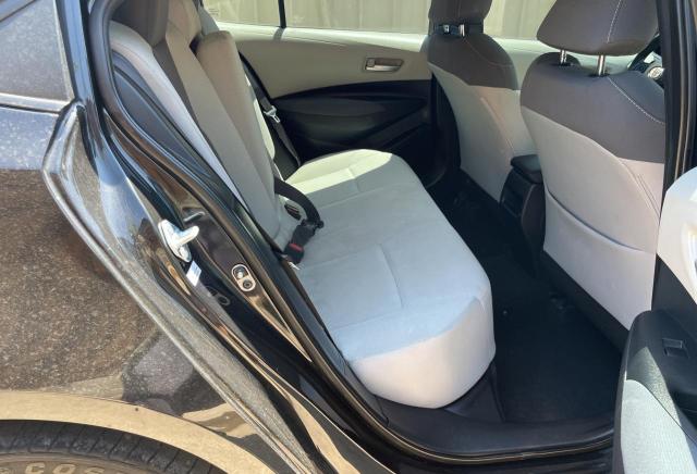 5YFEPMAE8MP200669 - 2021 TOYOTA COROLLA LE BLACK photo 6