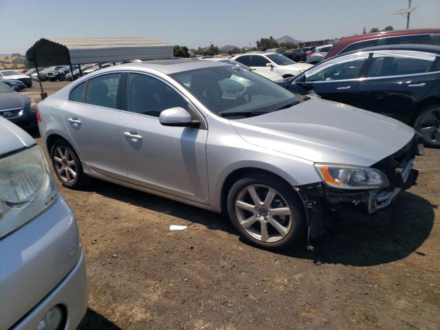 YV126MFK2G2393158 - 2016 VOLVO S60 PREMIER SILVER photo 4