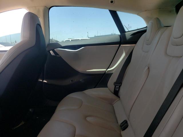 5YJSA1CN7DFP14699 - 2013 TESLA MODEL S Արծաթագույն լուսանկար 10