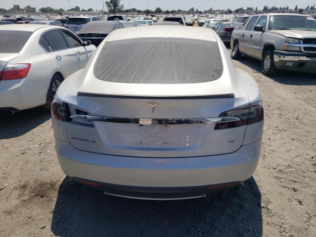 5YJSA1CN7DFP14699 - 2013 TESLA MODEL S Արծաթագույն լուսանկար 6