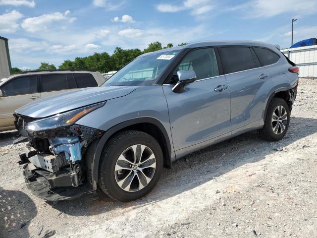 5TDGZRBH9MS082695 - 2021 TOYOTA HIGHLANDER XLE BLUE photo 1