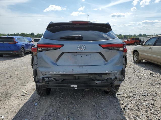 5TDGZRBH9MS082695 - 2021 TOYOTA HIGHLANDER XLE BLUE photo 6