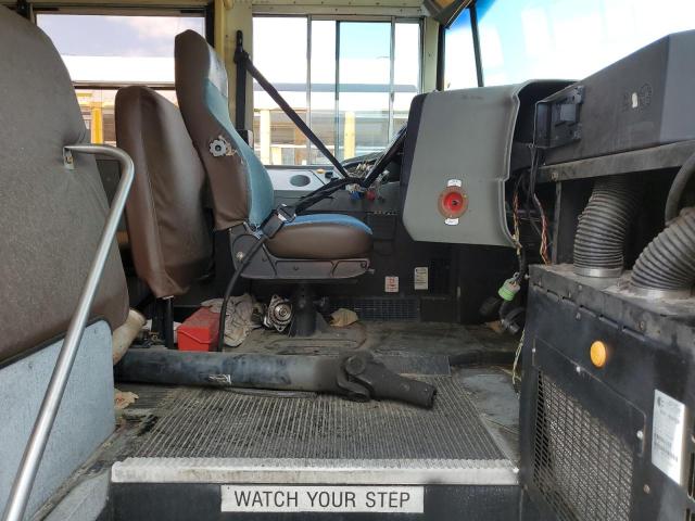 4DRBUAFN05B975658 - 2005 IC CORPORATION 3000 黄色 照片 5