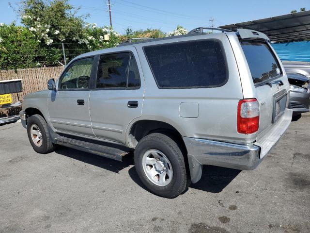 JT3GM84R4Y0068912 - 2000 TOYOTA 4RUNNER SILVER photo 2