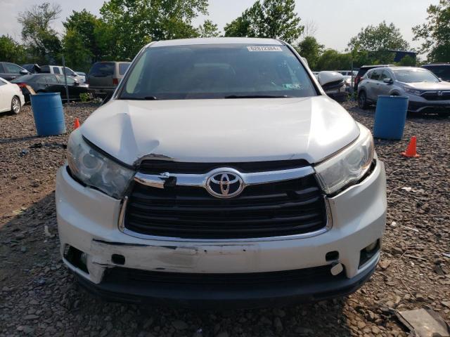 5TDZARFH9FS010506 - 2015 TOYOTA HIGHLANDER LE WHITE photo 5