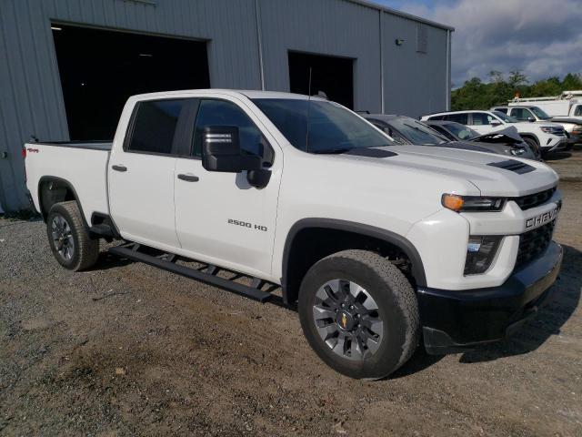 1GC4YME77MF155574 - 2021 CHEVROLET SILVERADO K2500 CUSTOM WHITE photo 4