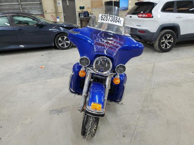 1HD1FCW135Y606923 - 2005 HARLEY-DAVIDSON FLHTCUI 蓝色 照片 2