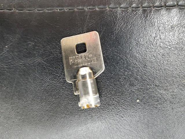 1HD1FCW135Y606923 - 2005 HARLEY-DAVIDSON FLHTCUI 蓝色 照片 8