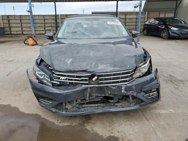 1VWDT7A34HC041832 - 2017 VOLKSWAGEN PASSAT R-LINE ნაცრისფერი ფოტო 5