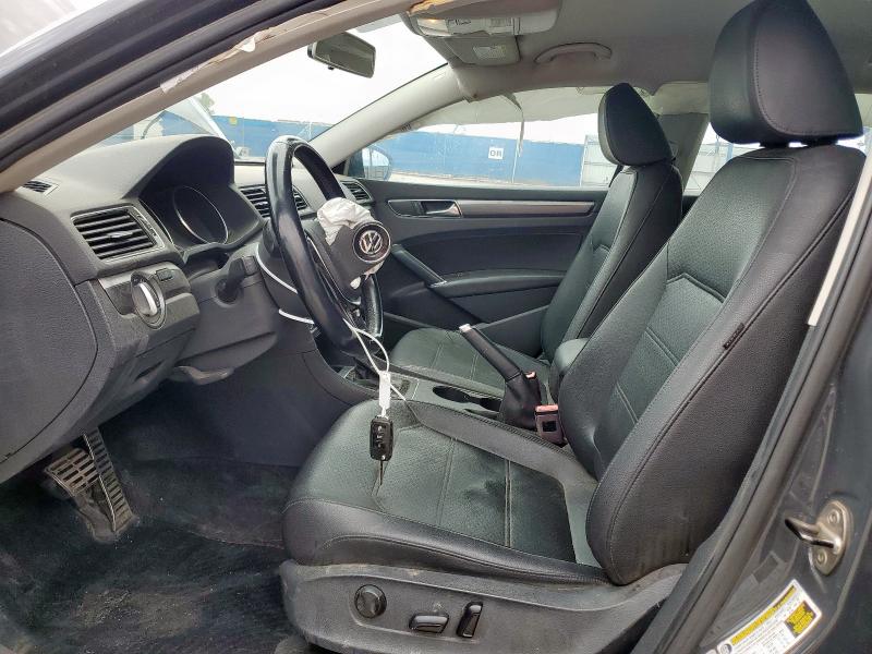 1VWDT7A34HC041832 - 2017 VOLKSWAGEN PASSAT R-LINE ნაცრისფერი ფოტო 7