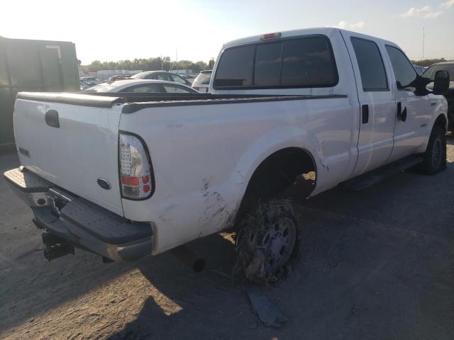 1FTWW31P05EB20462 - 2005 FORD F350 SRW SUPER DUTY WHITE photo 4