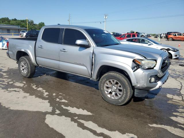 3TMAZ5CNXKM083337 - 2019 TOYOTA TACOMA DOUBLE CAB BLACK photo 4