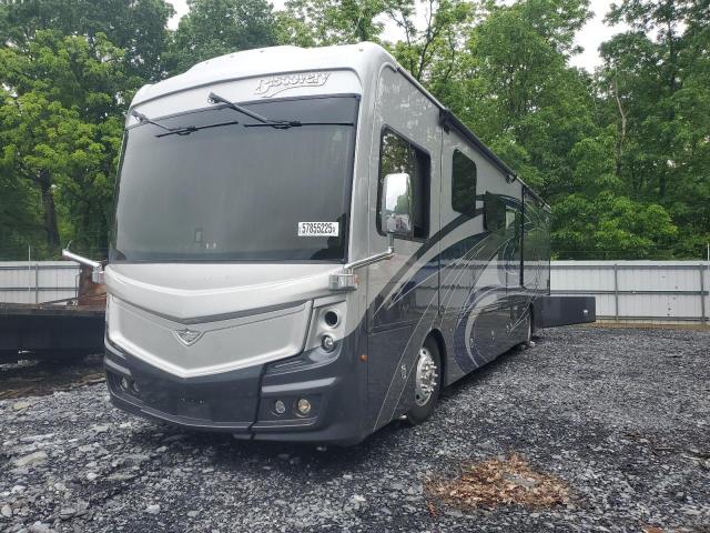 4UZACGFC3NCNS7232 - 2022 FREIGHTLINER CHASSIS XC ნაცრისფერი ფოტო 2