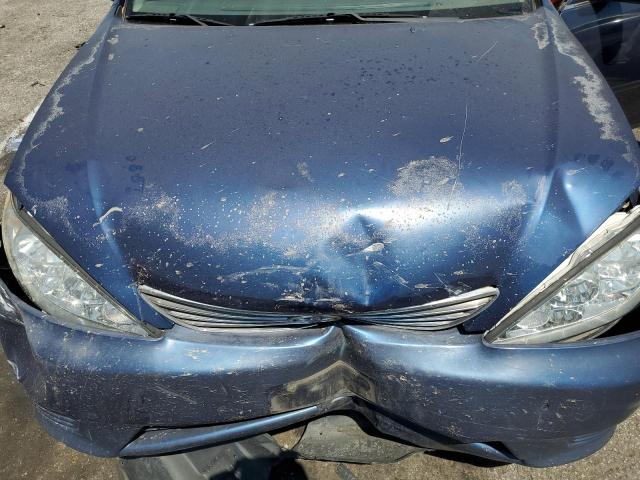 4T1BE32K75U386342 - 2005 TOYOTA CAMRY LE BLUE photo 11