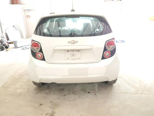 1G1JA6SH1G4106752 - 2016 CHEVROLET SONIC LS WHITE photo 6