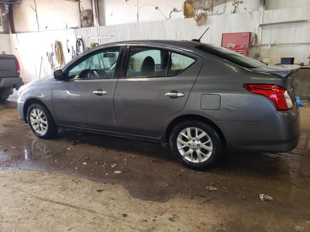 3N1CN7AP3JL852532 - 2018 NISSAN VERSA S GRAY photo 2