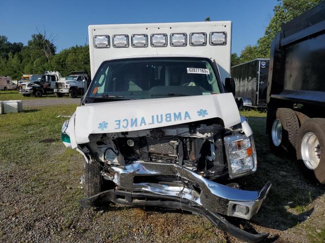 1FDXE4FSXDDA38958 - 2013 FORD ECONOLINE E450 SUPER DUTY CUTAWAY VAN WHITE photo 5