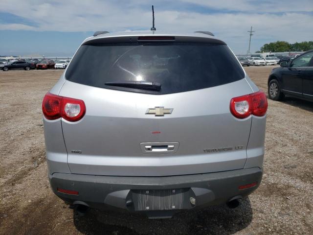 1GNKVLED2CJ331305 - 2012 CHEVROLET TRAVERSE LTZ SILVER photo 6