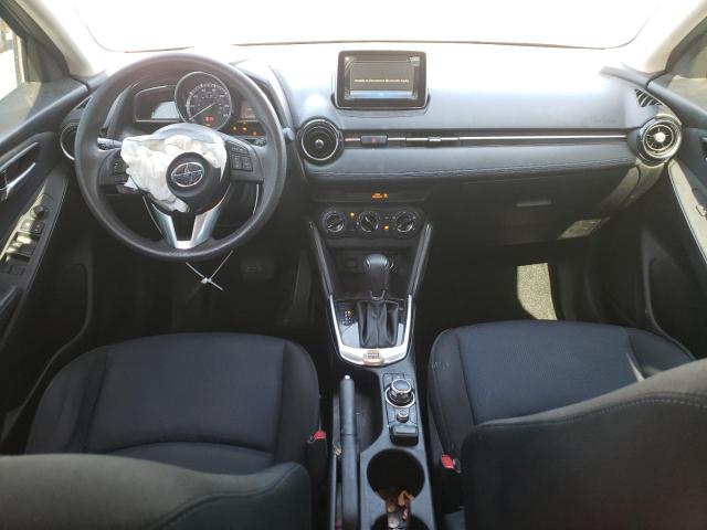 3MYDLBZV3GY133579 - 2016 TOYOTA SCION IA ვერცხლისფერი ფოტო 8