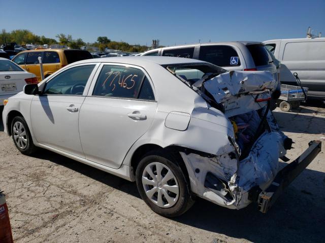 2T1BU4EE4DC009224 - 2013 TOYOTA COROLLA BASE WHITE photo 3