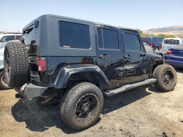 1J4HA5H17AL182915 - 2010 JEEP WRANGLER U SAHARA BLACK photo 3