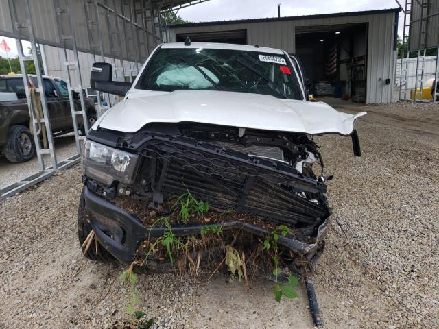 3C6UR4HL9RG328420 - 2024 RAM 2500 TRADESMAN თეთრი ფოტო 5