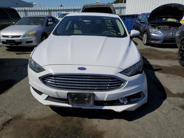 3FA6P0UU5HR196411 - 2017 FORD FUSION S HYBRID WHITE photo 5