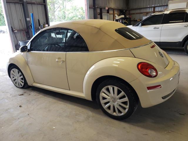 3VWRG3AL4AM005887 - 2010 VOLKSWAGEN NEW BEETLE CREAM photo 2