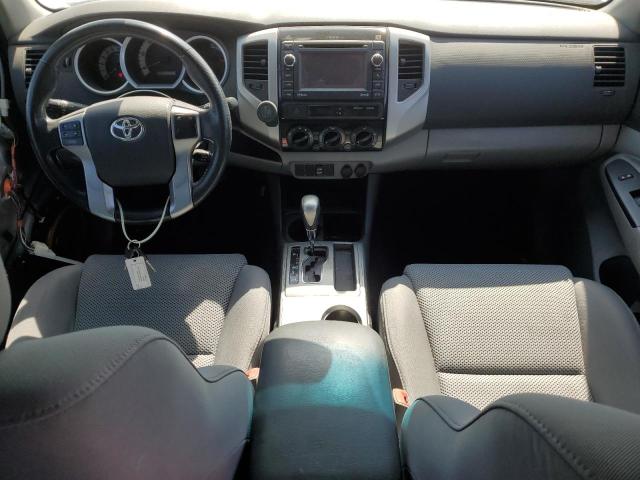 5TFJU4GN5CX025280 - 2012 TOYOTA TACOMA DOUBLE CAB PRERUNNER SILVER photo 8