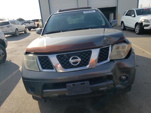5N1AR18W05C775828 - 2005 NISSAN PATHFINDER LE GRAY photo 5
