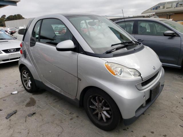 WMEEJ31X38K164733 - 2008 SMART FORTWO PURE GRAY photo 4