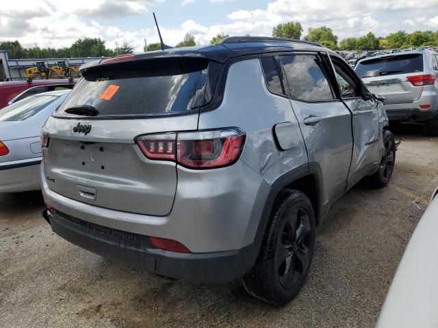 3C4NJDBB1KT713181 - 2019 JEEP COMPASS LATITUDE SILVER photo 3